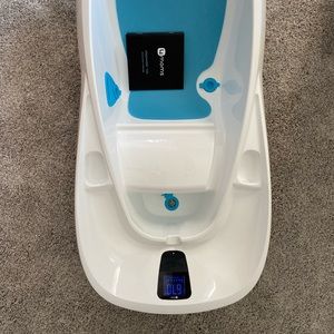 4Moms Clearwater Baby Tub